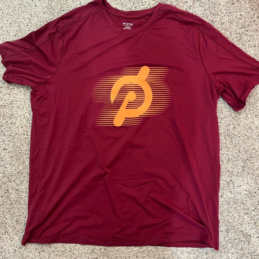 Men’s XL Peloton Workout Shirt